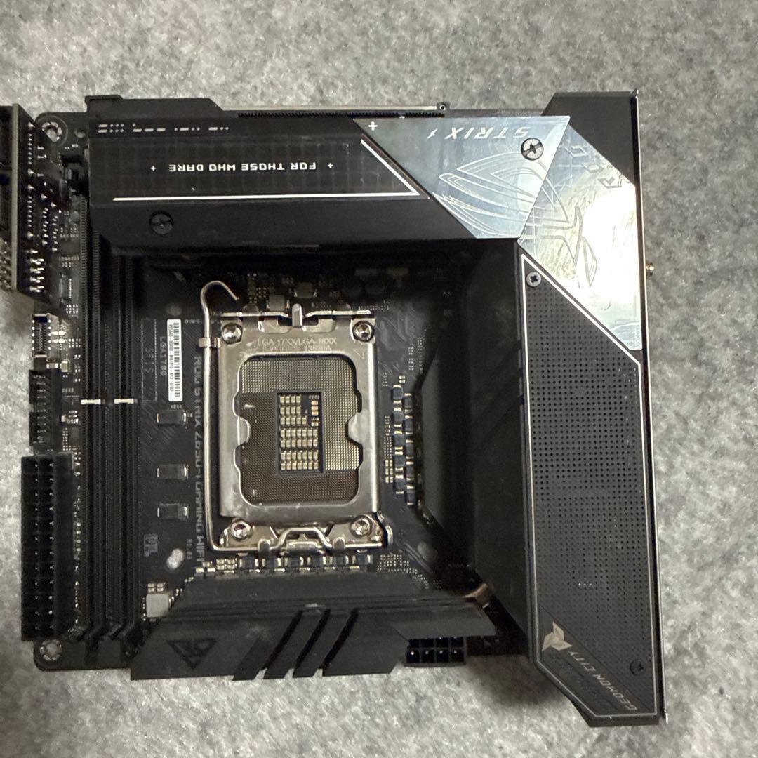 美品 rog strix z690-I gaming wifi