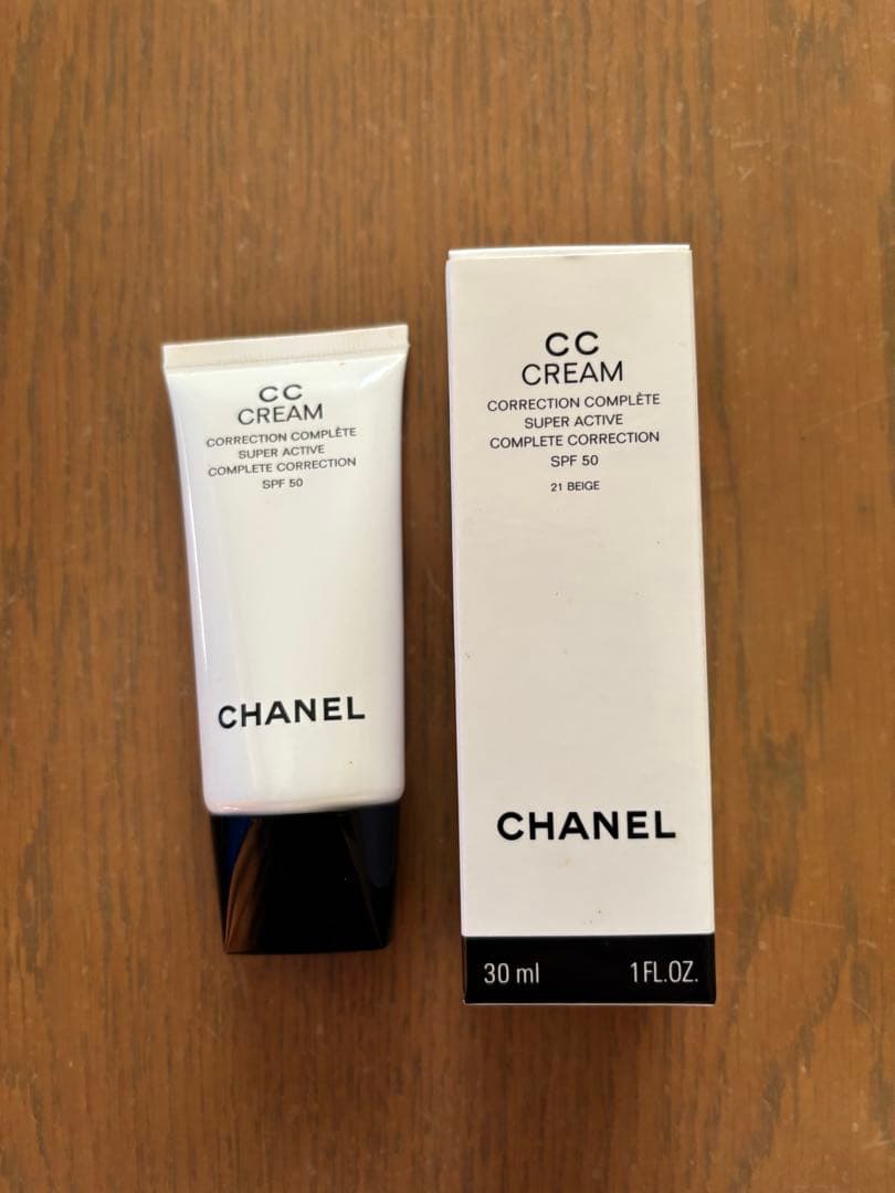 シャネル CCクリーム21 ベージュ
