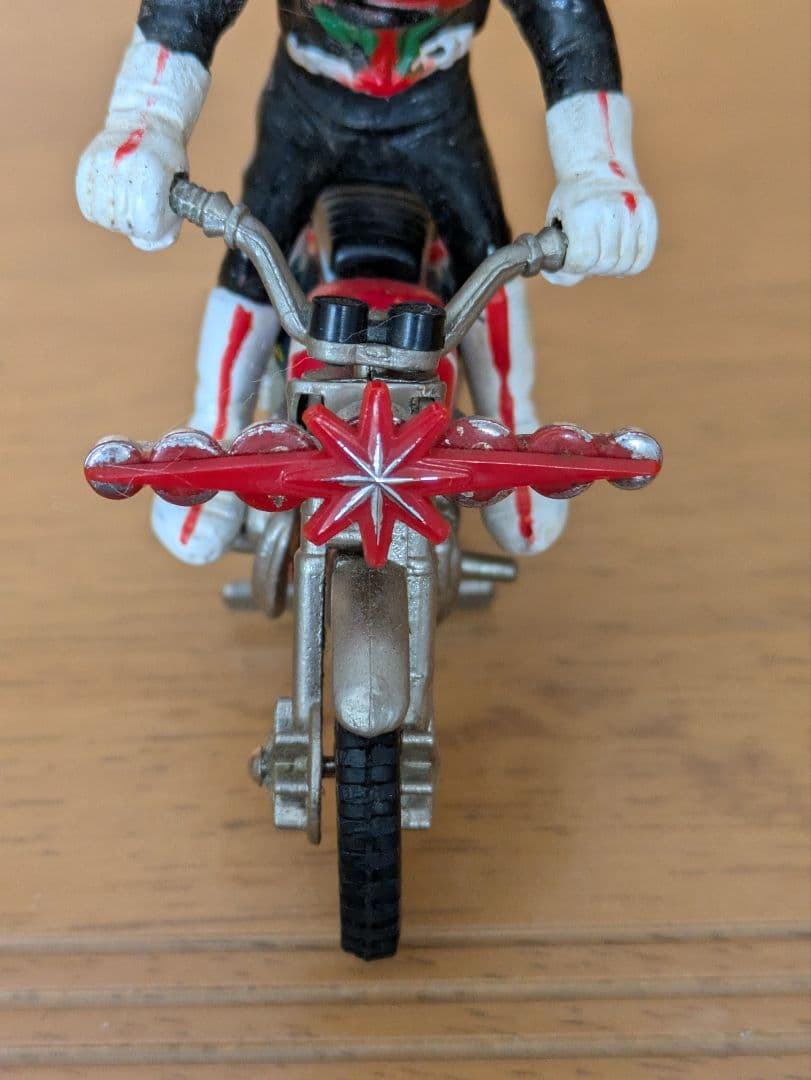 ひ*り様 当時の物　ポピニカ　仮面ライダーストロンガー　カブトロー　超合金　ポピ