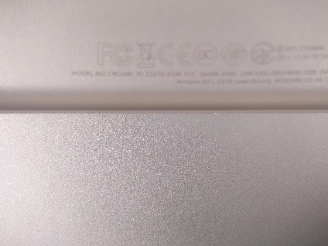 Kindle Oasis 第9世代 32GB 広告なし【純正レザーカバー付】