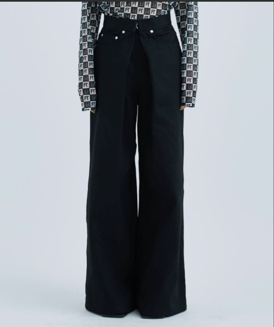 【最終価格】JOHN LAWRENCE SULLIVANデニムパンツ