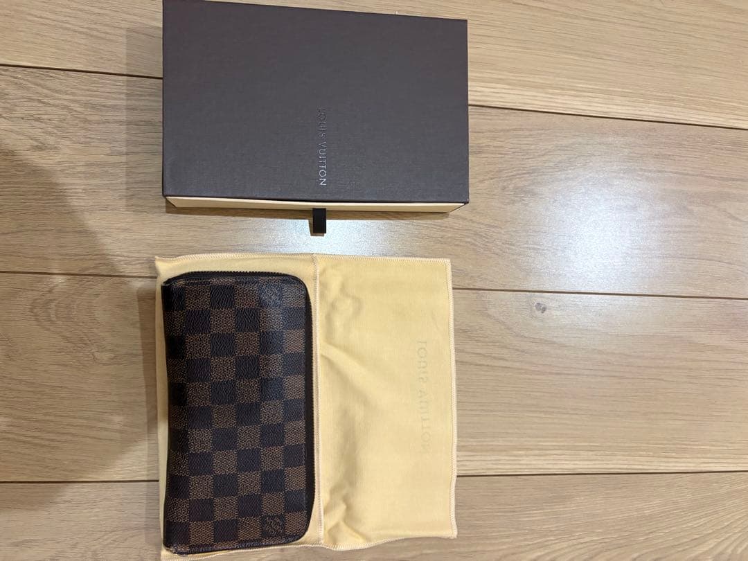 ルイ・ヴィトン　ダミエ財布
