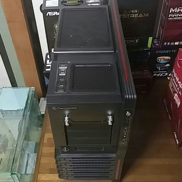水冷14コア28スレッド m.2 256GB HDD3TB GTX TITAN