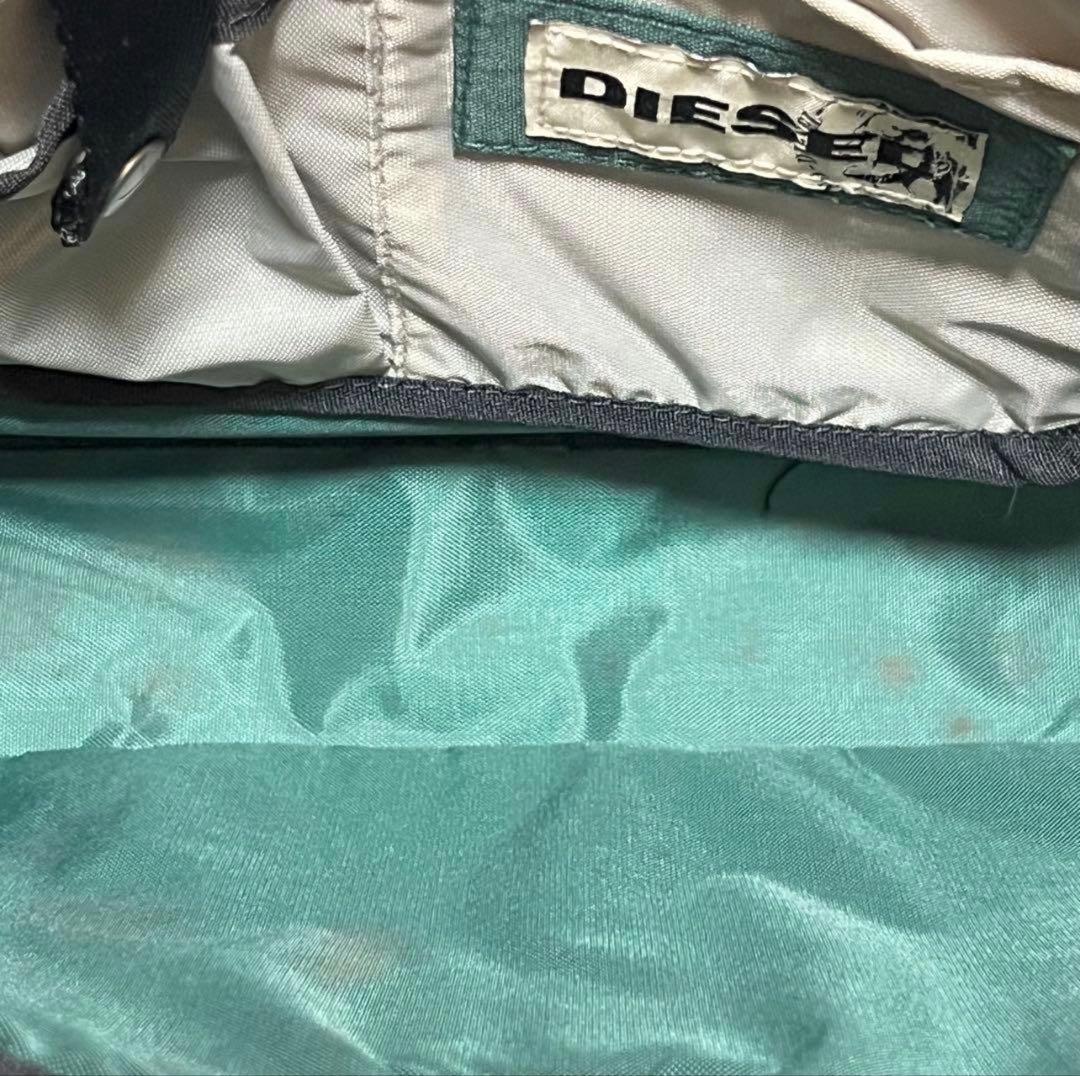 【良品】 ショルダーバッグ　メッセンジャーバッグ　ナイロンバッグ　DIESEL