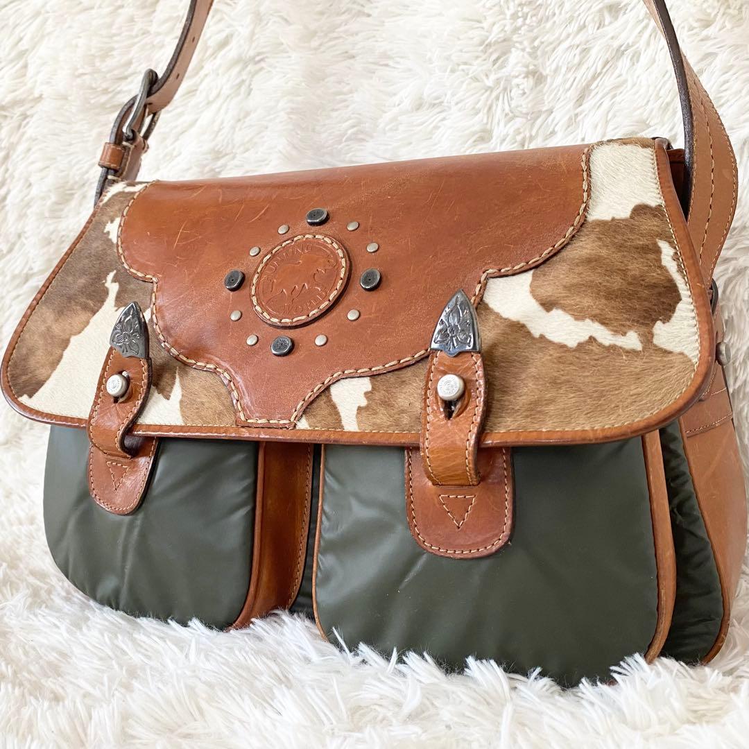 ハンティングワールド メッセンジャーバッグ バチューサー レザー ハラコ 大容量