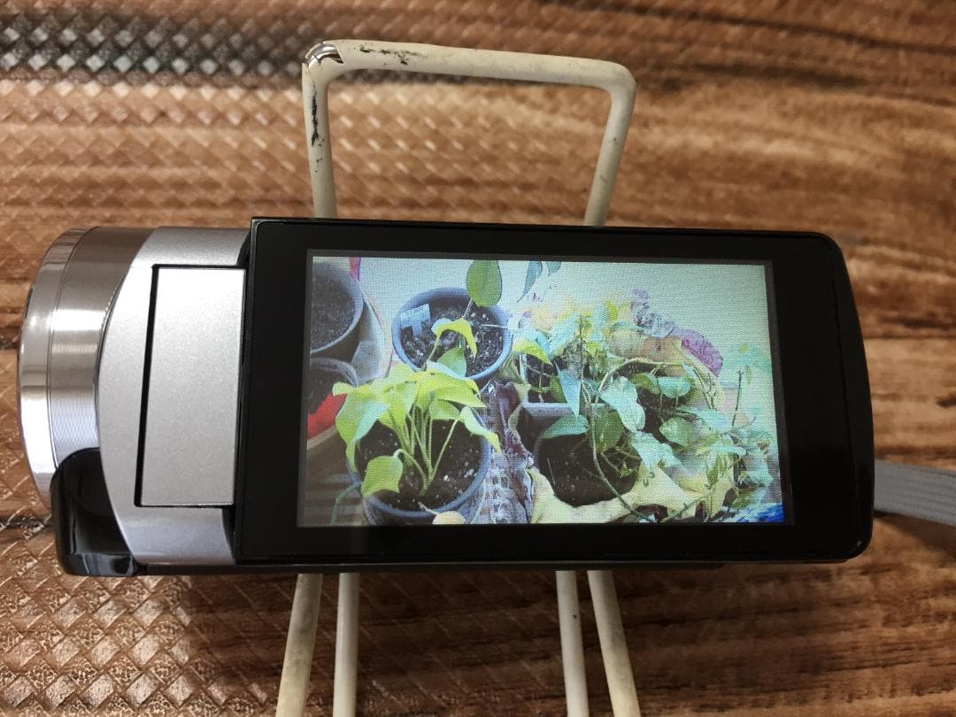 超美品　撮影画像あり　JVC　GZ-E220　付属品有　FULLHD　光学40倍