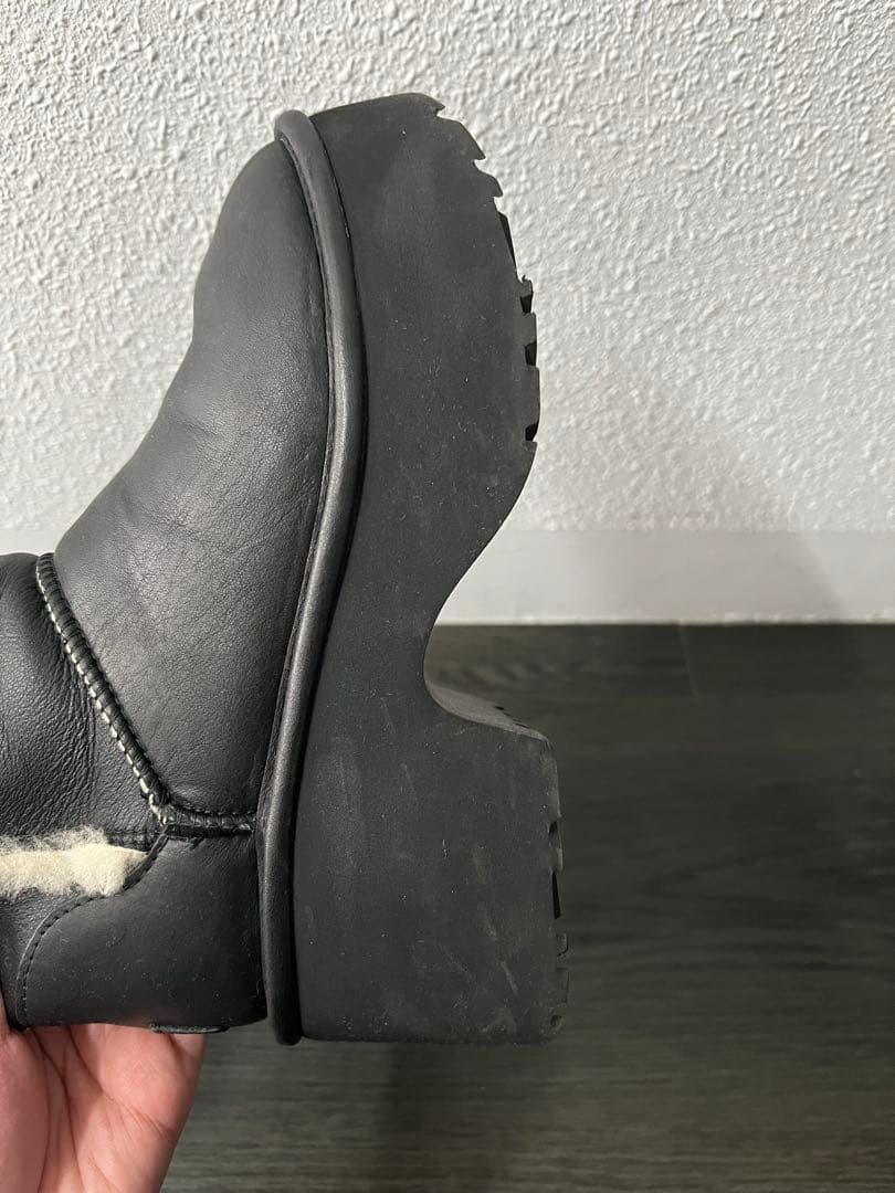 靴 UGG 2025AW ESMEE LEATHER BOOT