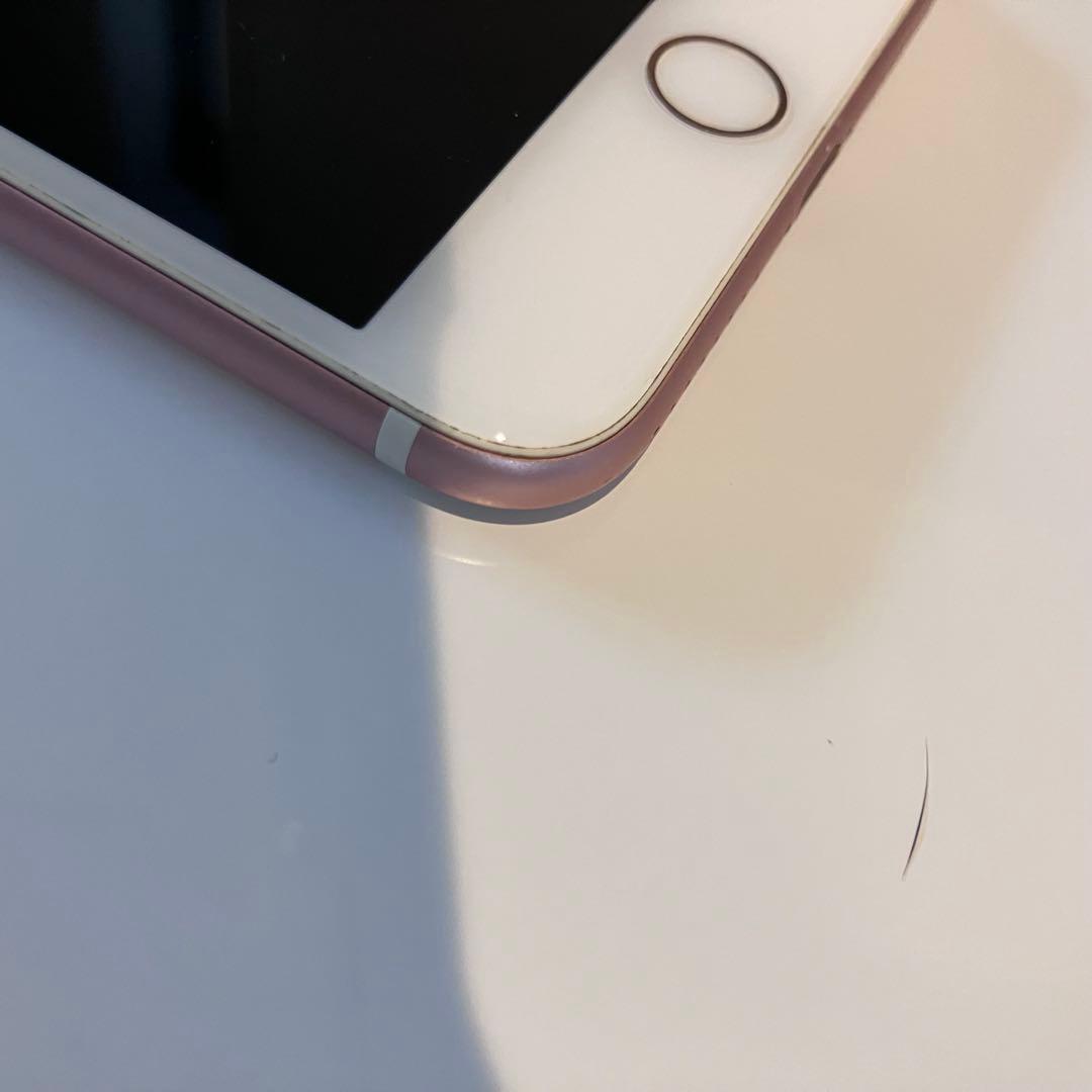 ☺︎にこにこ☺︎【バッテリー新品】iPhone 7 Plus 本体