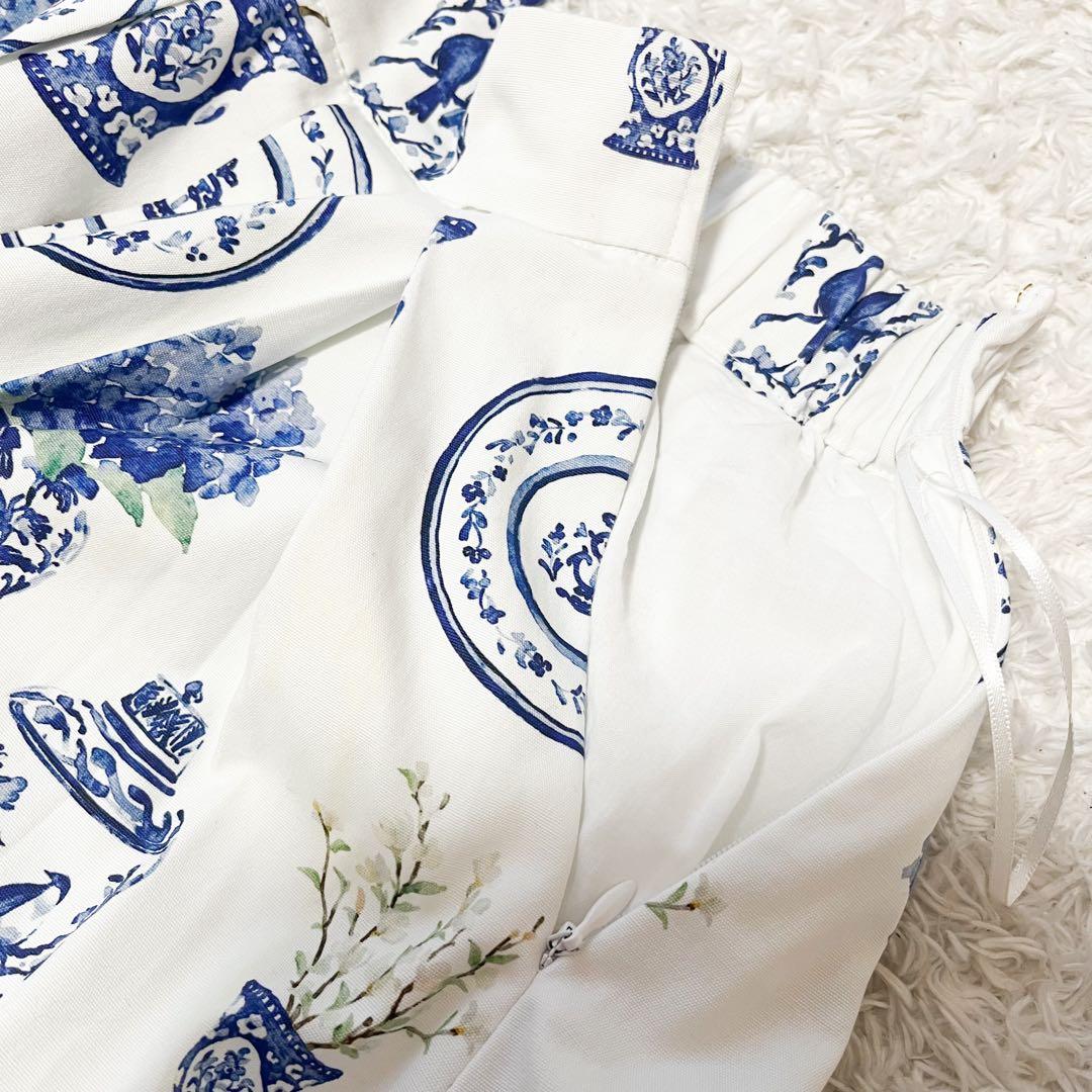 2023 セブンテン 陶器プリント 花柄スカート 陶器 水彩タッチブルーホワイト