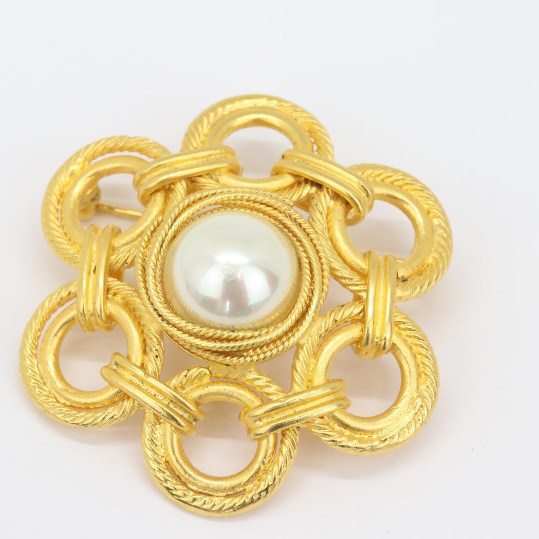 CELINE セリーヌ フラワーデザイン ブローチ フェイクパール ヴィンテージ