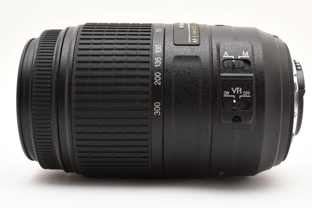美品Nikon AF-S DX55-300mm F/4.5-5.6G ED VR