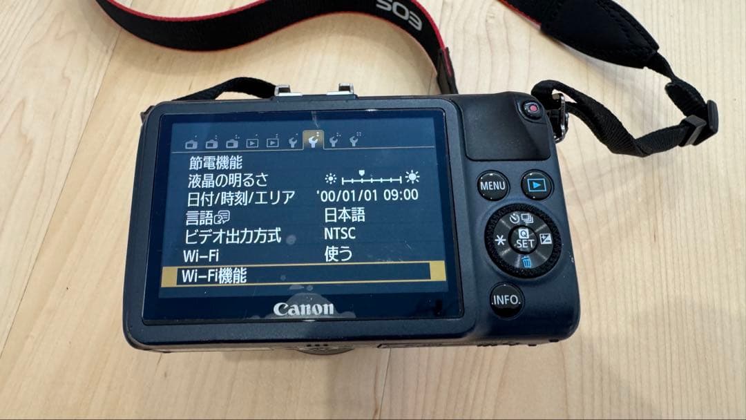 Canon EOS M2 ミラーレス一眼 18-55mm 22mレンズ付き