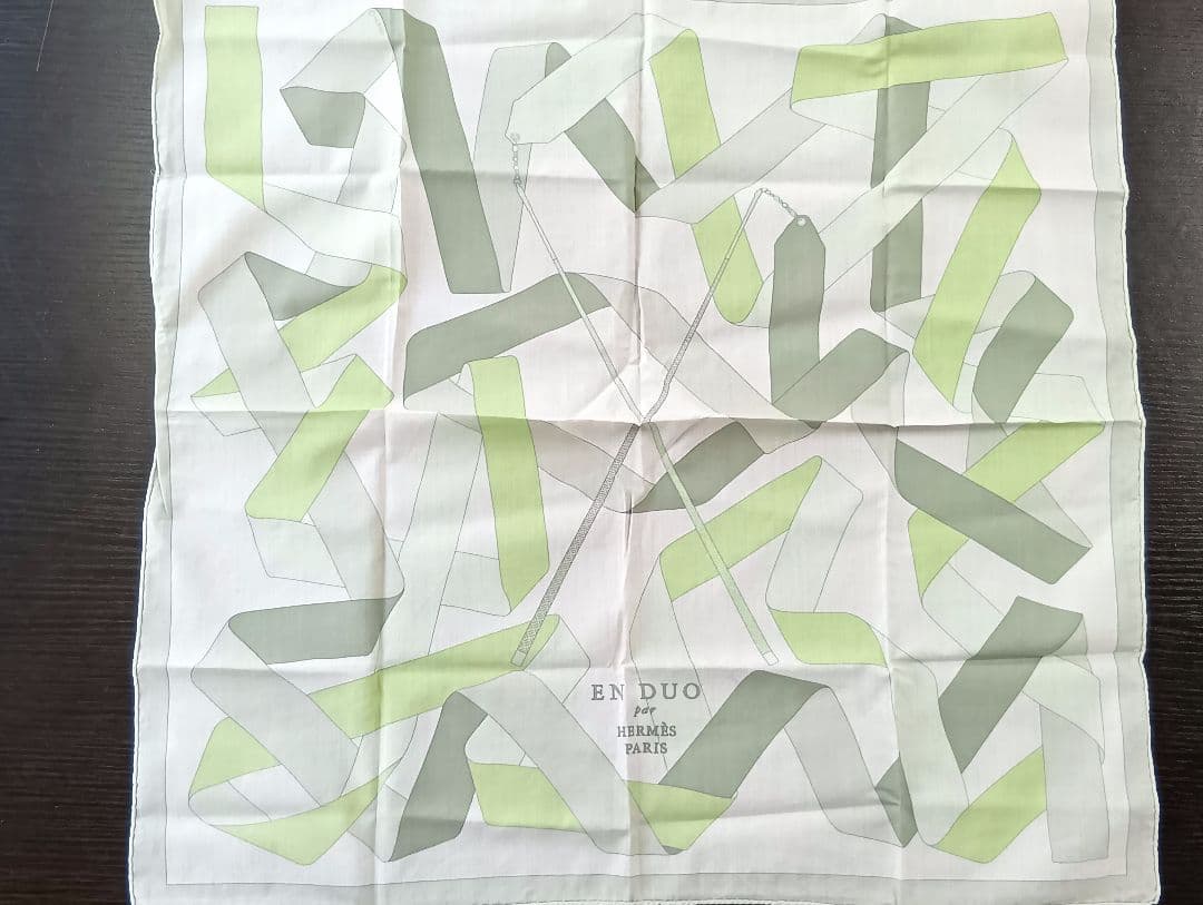 181 HERMÈS エルメス EN DUO ハンカチ コットン