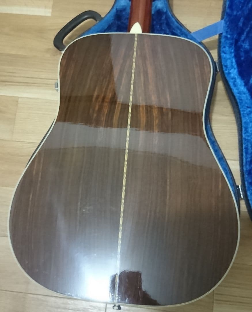 これぞジャパンヴィンテージ～良い仕事の縦ロゴモーリスＷー３５ アコギ