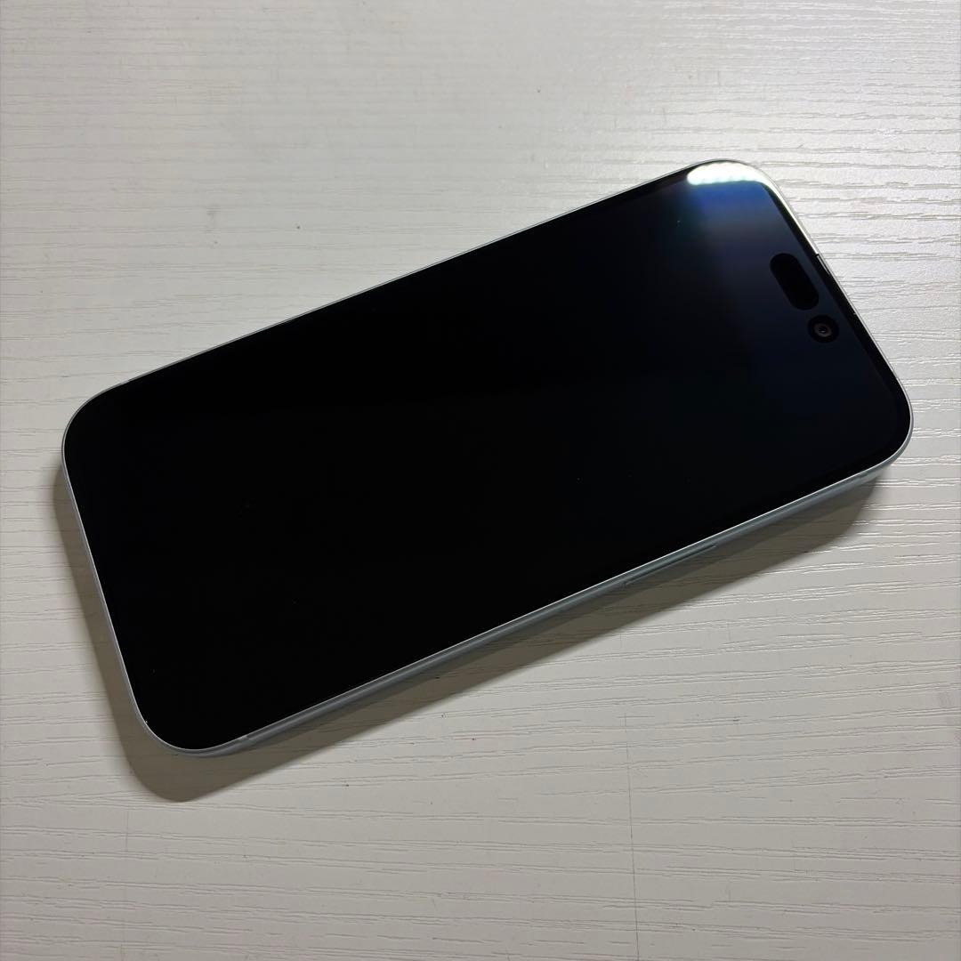 iPhone15 256GB ブルー SIMフリー 極美品