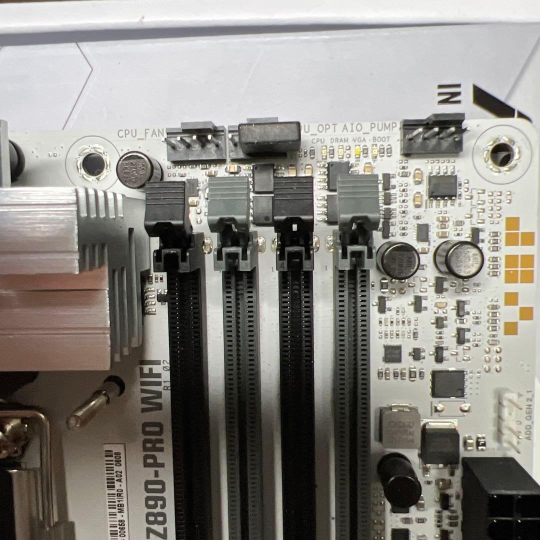 ASUS TUF Gaming Z890-PRO WIFI マザーボード