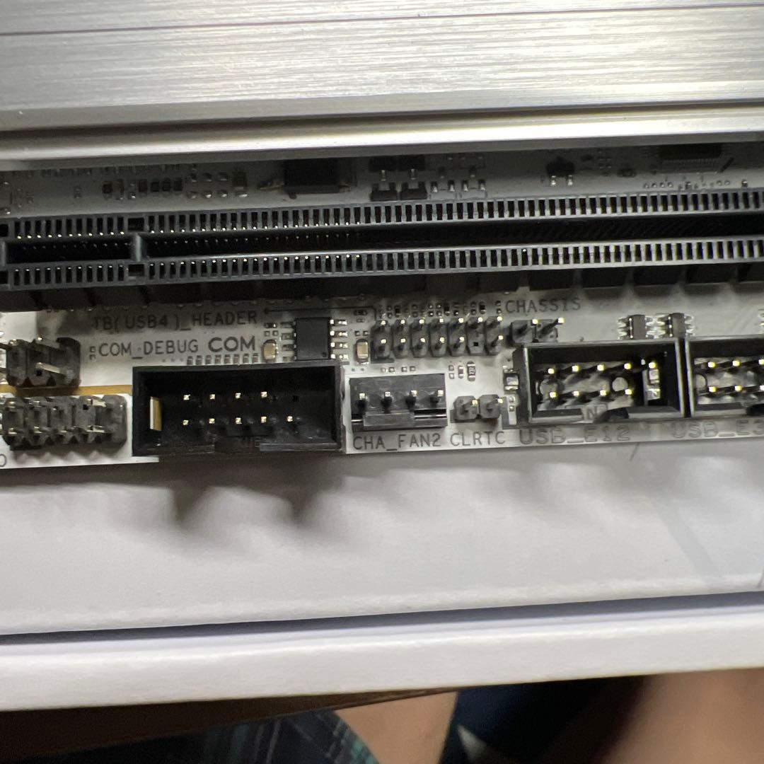 ASUS TUF Gaming Z890-PRO WIFI マザーボード