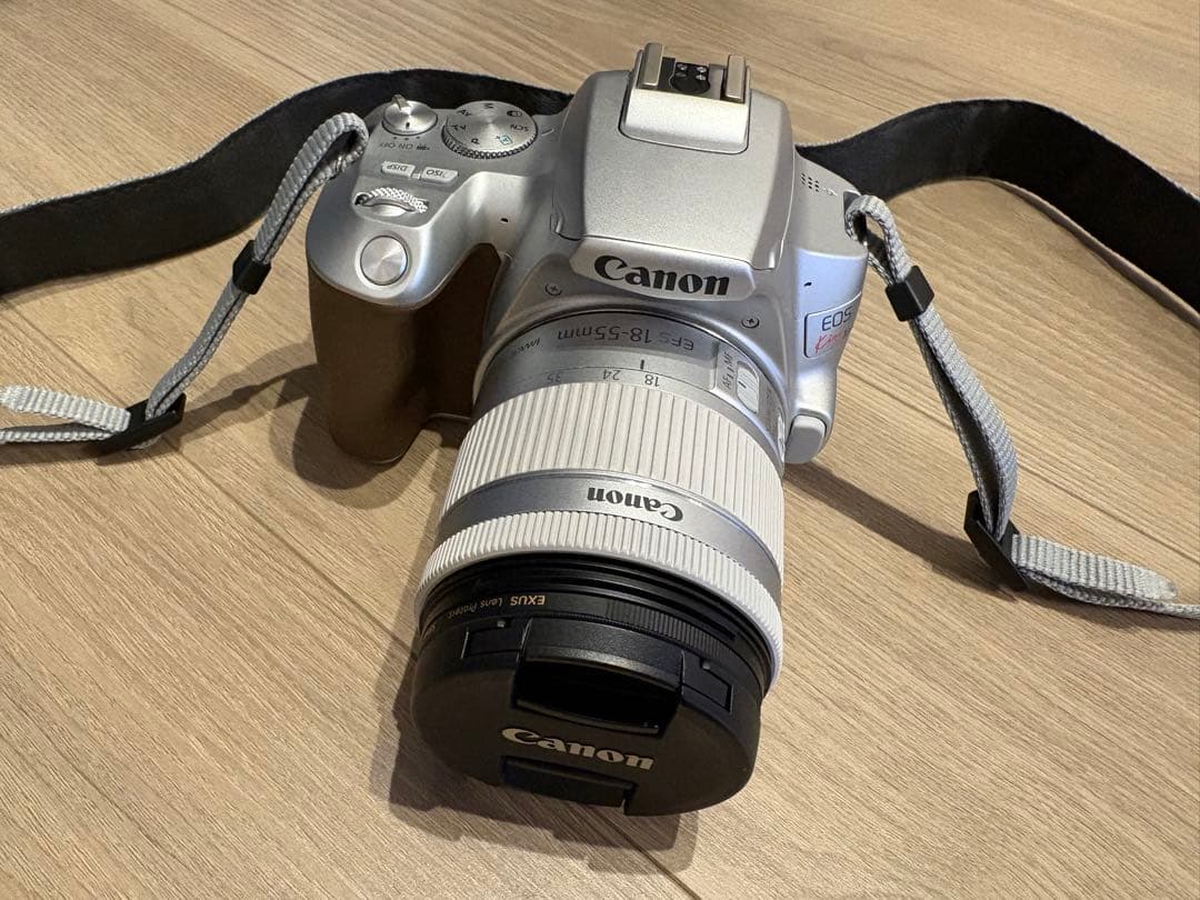 Canon EOS Kiss X10 デジタル一眼レフ