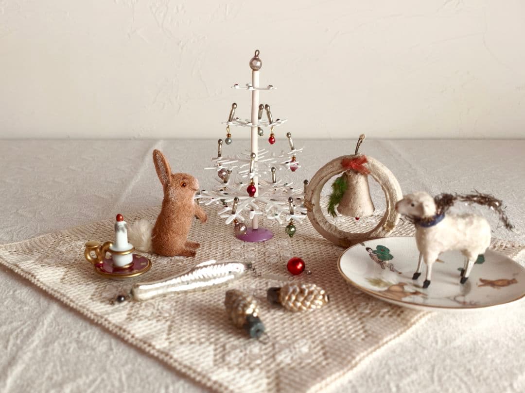 【Jack Louさま】tree ✵ アンティークガラスビーズの ホワイトツリー