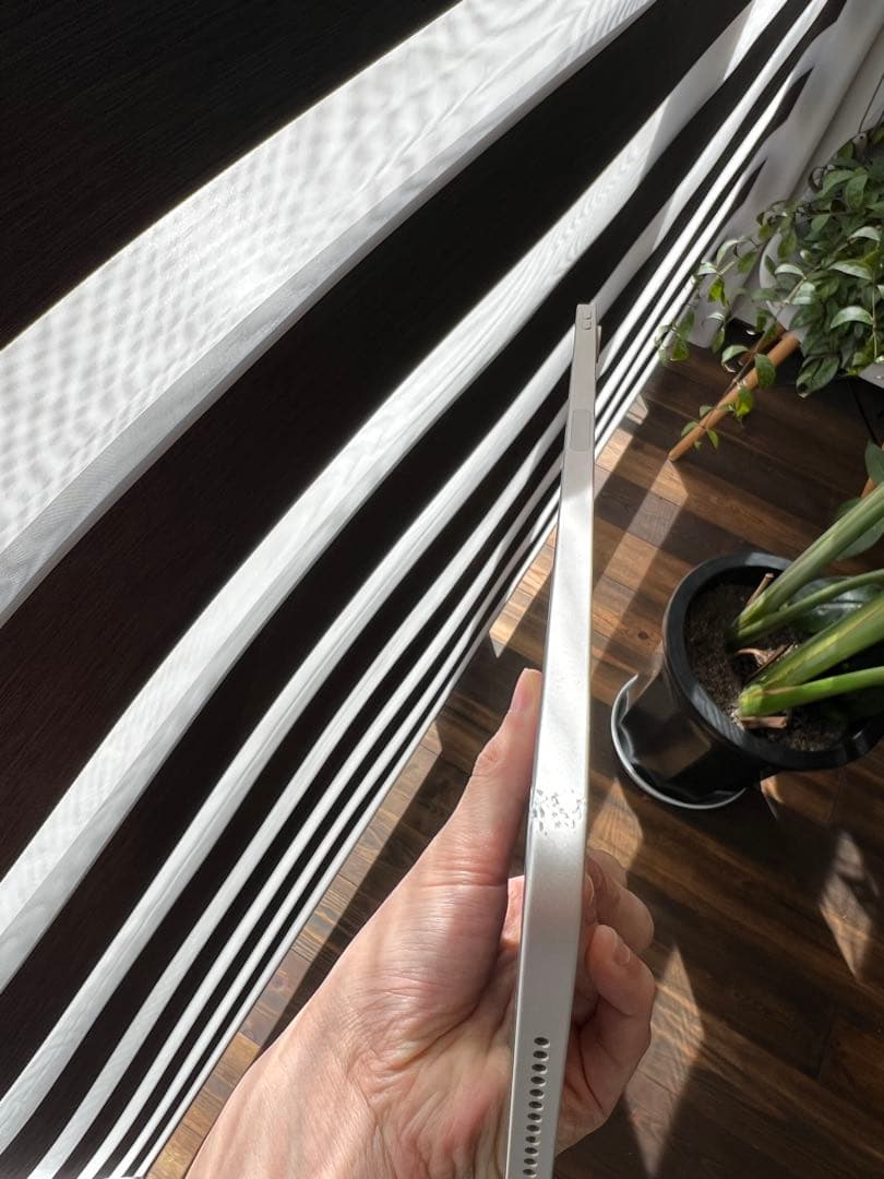 iPad Air 第5世代 64GB Wi-Fiモデル スターライト 箱付き