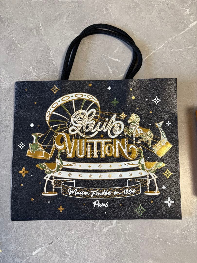 新品未使用LOUIS VUITTON M62900 ポルトフォイユ・ブラザ　箱