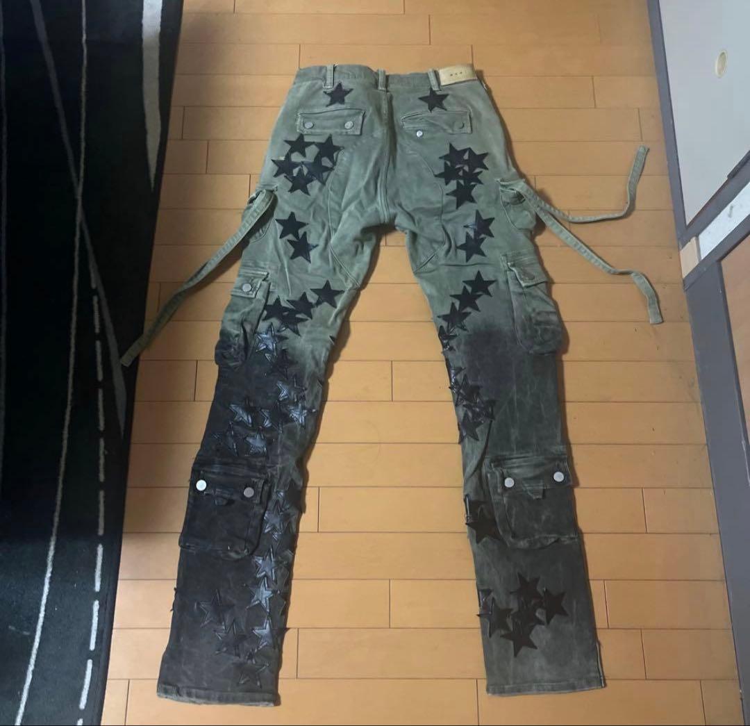 15000円2回のみ着用mnmlフレアカーゴパンツ 星型刺繍 オリーブグリーン