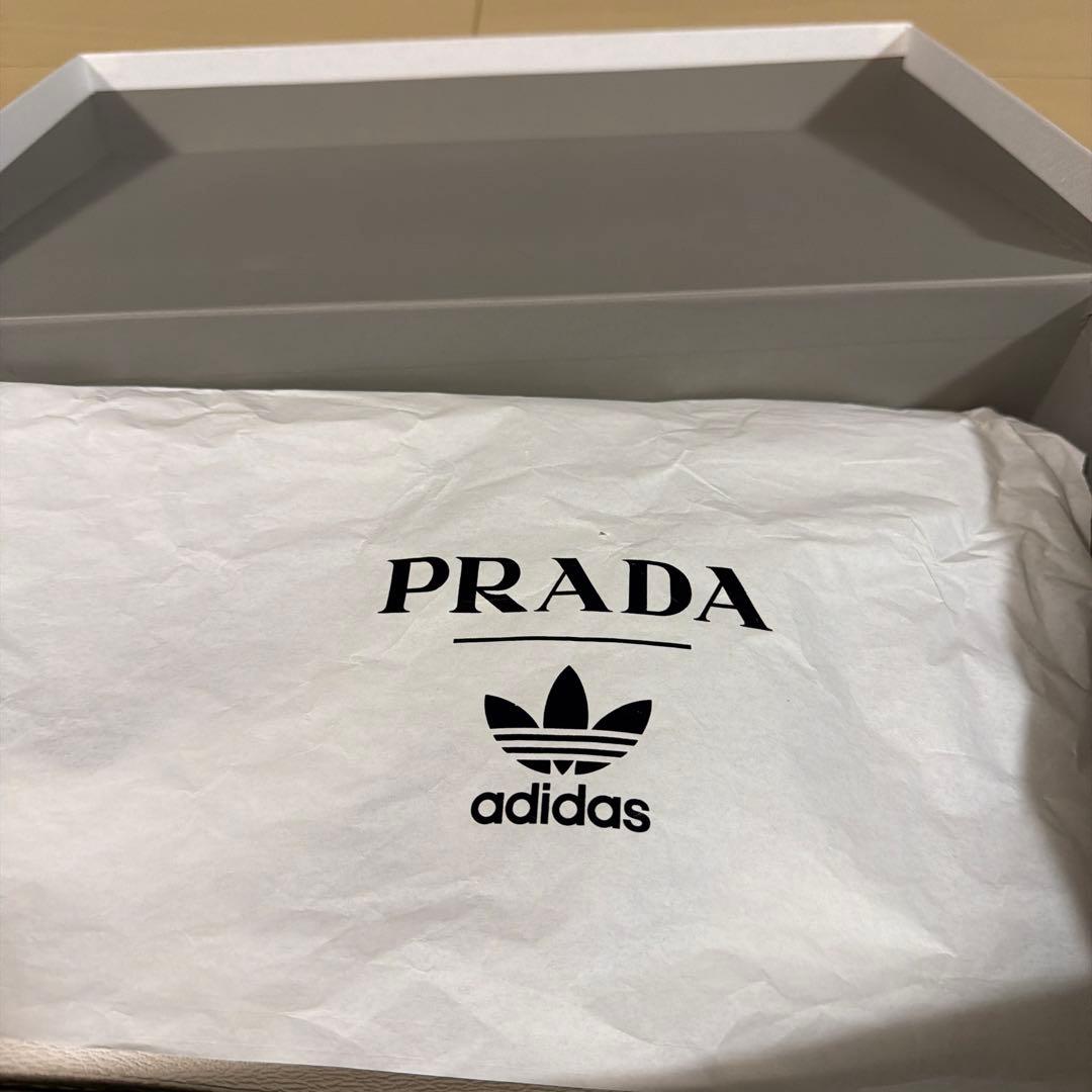 1回短時間使用　プラダ スーパースター　26センチ