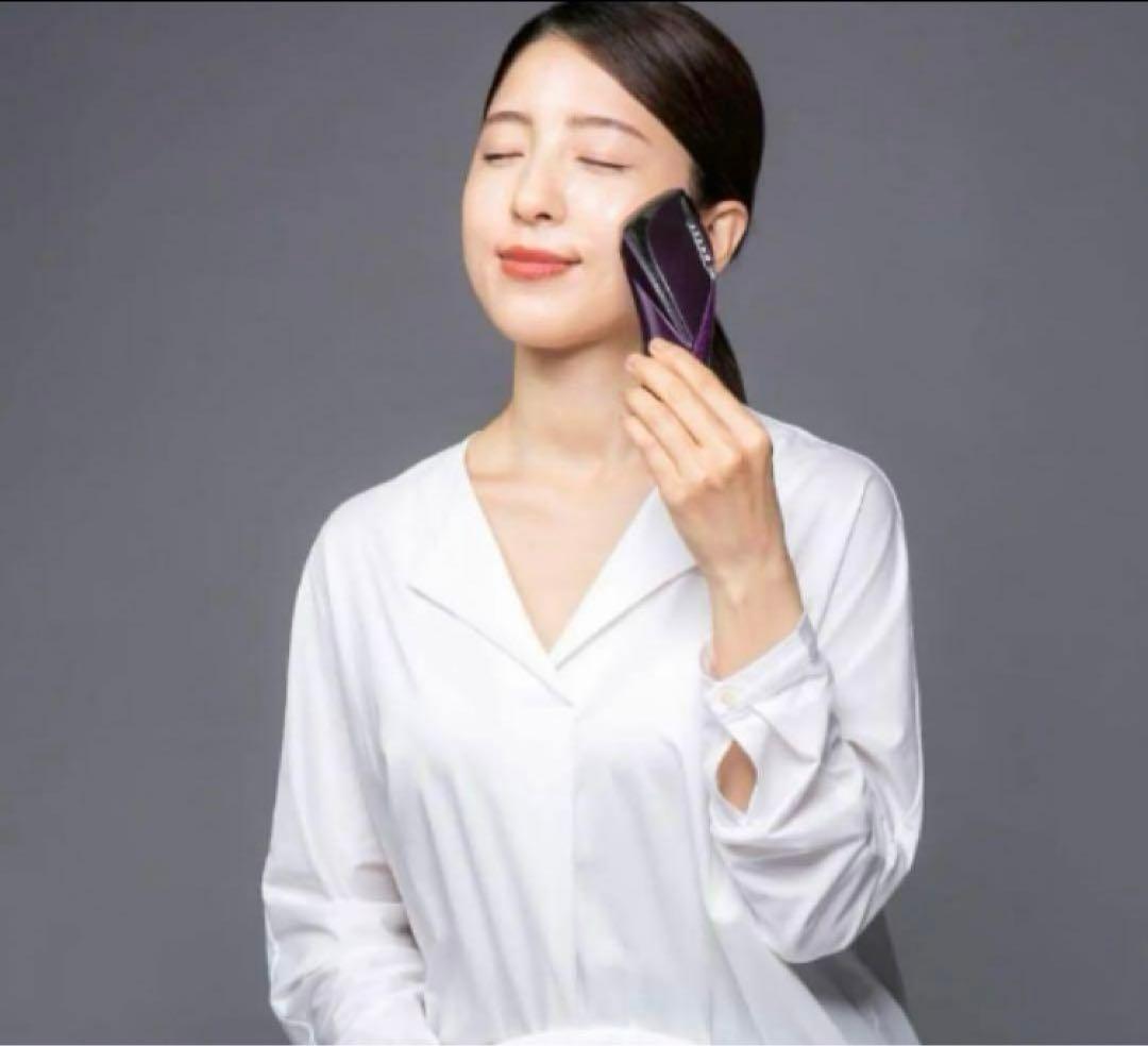 【新品未開封】the Vzusa - メデューサ ロイヤルパープル 美顔器