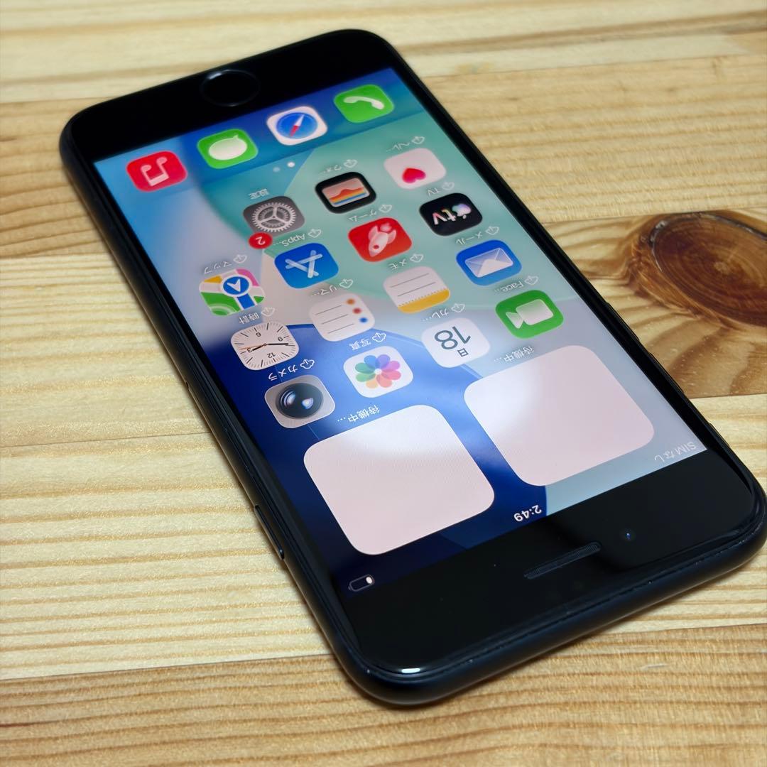 高*歌様 バッテリー新品　iPhoneSE第3世代64GB SIMフリー　美品