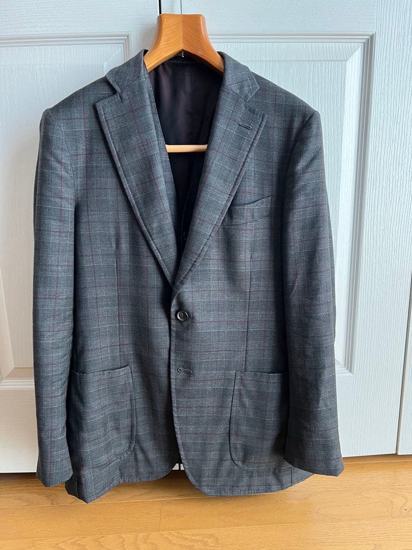 r*n様 ISAIA グレー チェック柄 ビジネスジャケットとベスト