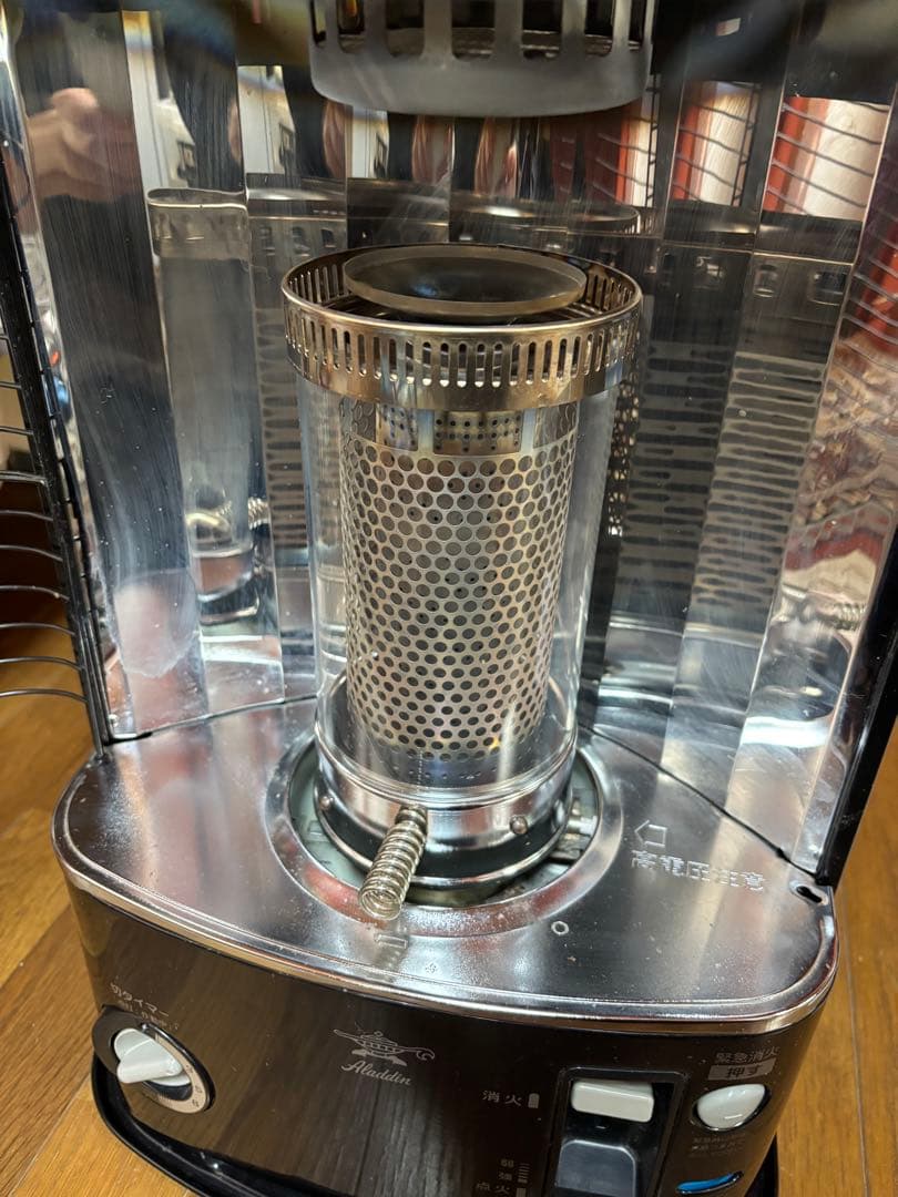 2019年製アラジン (Aladdin) 石油ストーブ AKP-U288