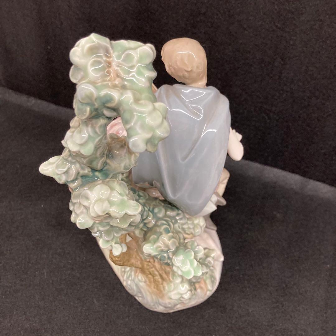 リヤドロ　セレナーデ　フィギュリン　陶器人形⭐︎