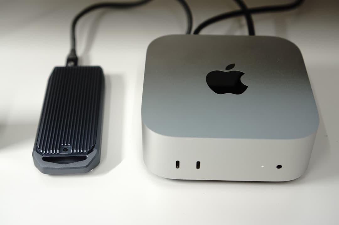 Mac mini M4 16GB 256GB ＋外付けSSD2TB