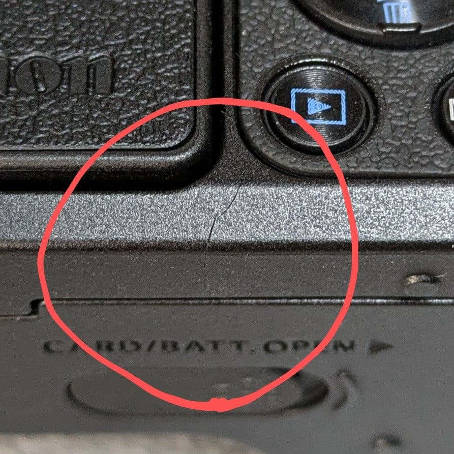 【中古】EOS Kiss M 本体/レンズ3本/付属品/その他