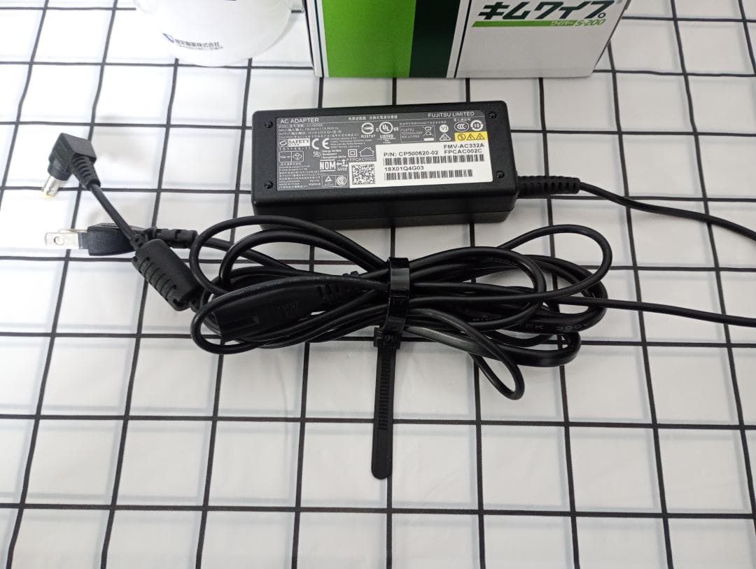 ◎動作確認済　第8世代 Core-i5／富士通／Windows11 pro