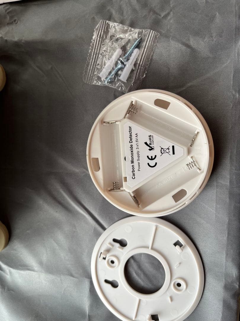 ほぼ新品マイ暖イワタニCB-STV-MYD3ガスストーブ、一酸化炭素チェッカー