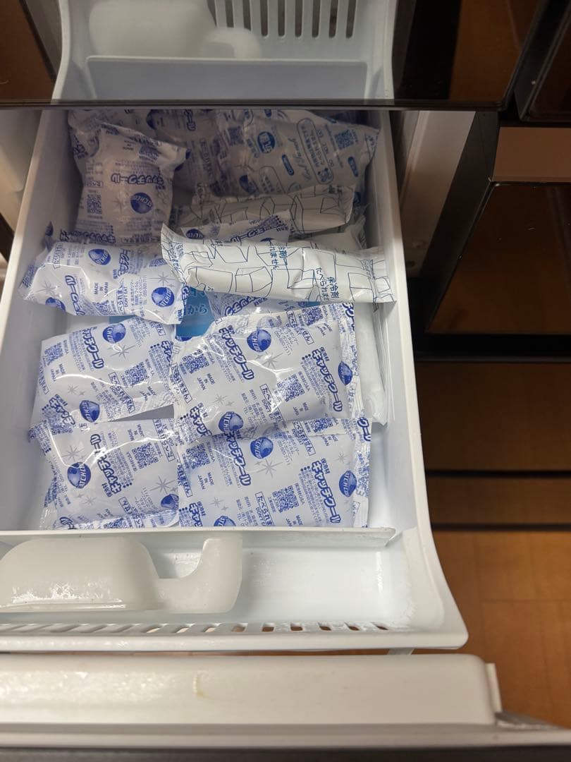 Panasonic 冷蔵・冷凍庫　601L NR-F602WPV