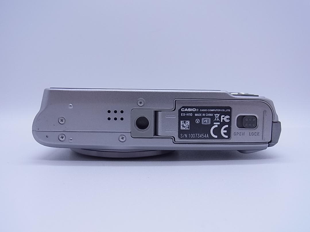 【動作確認品】CASIO EXILIM デジタルカメラ EX-H10　シルバー
