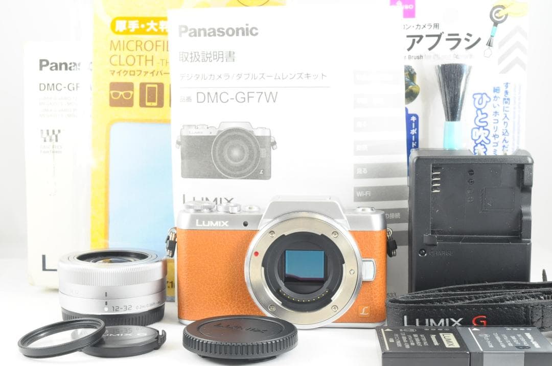 ★シャッター数わずか979回★️WI-Fi&自撮り️★LUMIX GF7