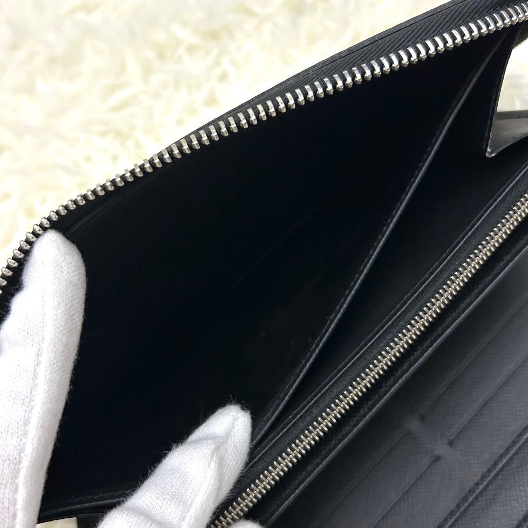 【極美品】新型 RFID内蔵 LOUIS VUITTON ジッピーウォレット