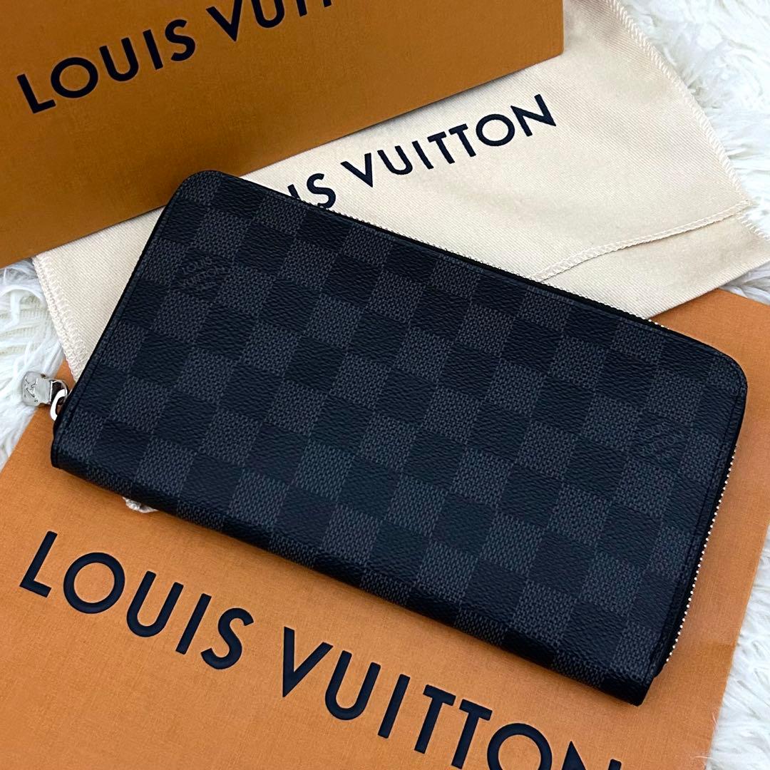 【極美品】新型 RFID内蔵 LOUIS VUITTON ジッピーウォレット