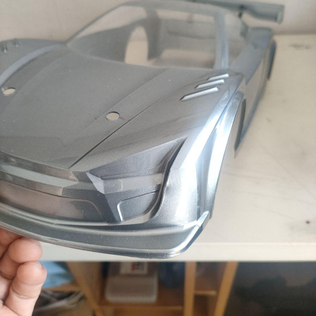 タミヤTA07シャーシ、モーター、ライキリボディ付き