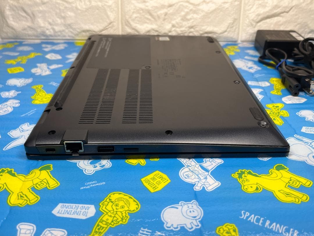 美品 第11世代 東芝 ノートPC G83/HS Dynabook 13.3型