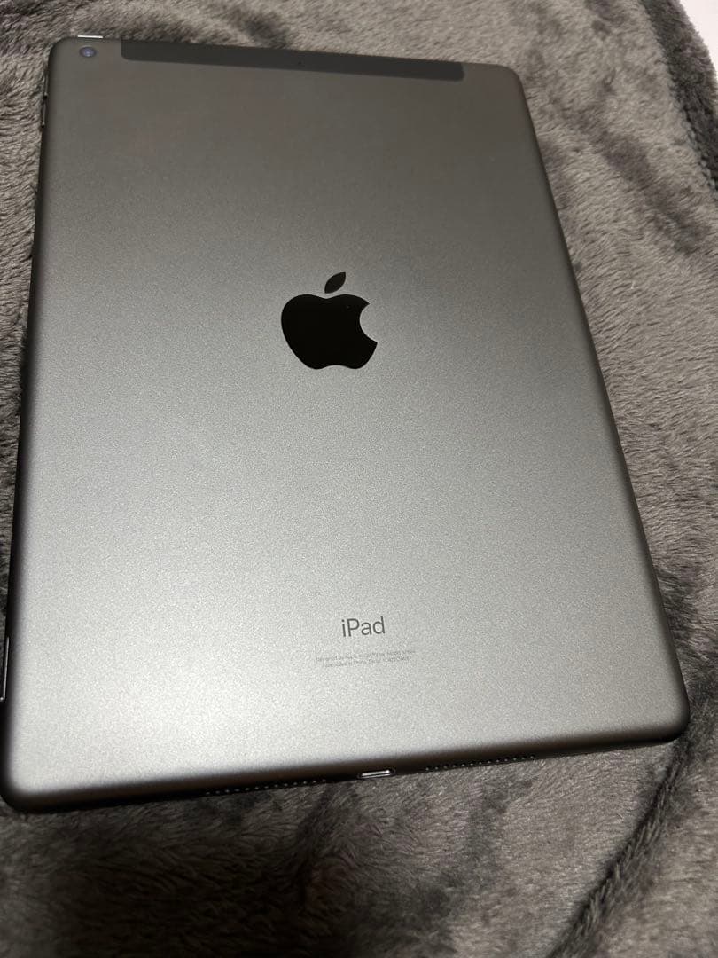 【美品】 iPad スペースグレー 本体　第9世代　セルラーモデル　64GB