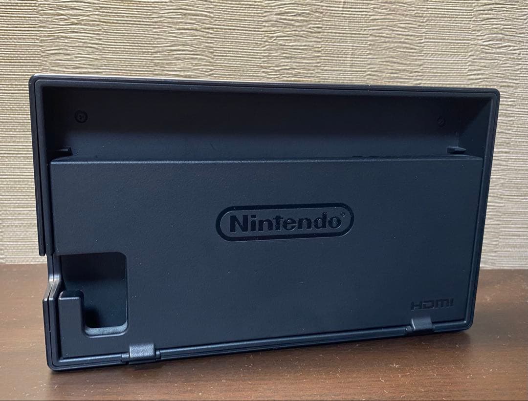 Nintendo Switch 本体 ＋画面保護フィルム貼付済み