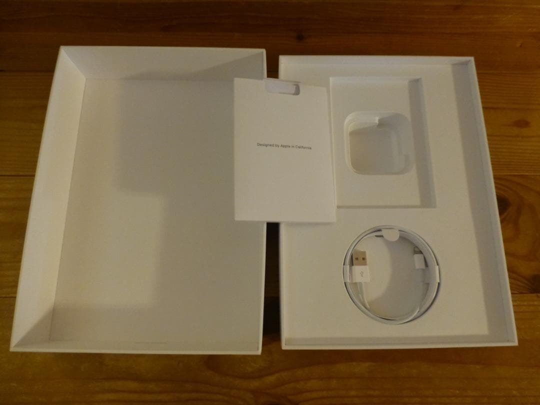 Apple iPad 第6世代 ゴールド 32GB Wi-Fi