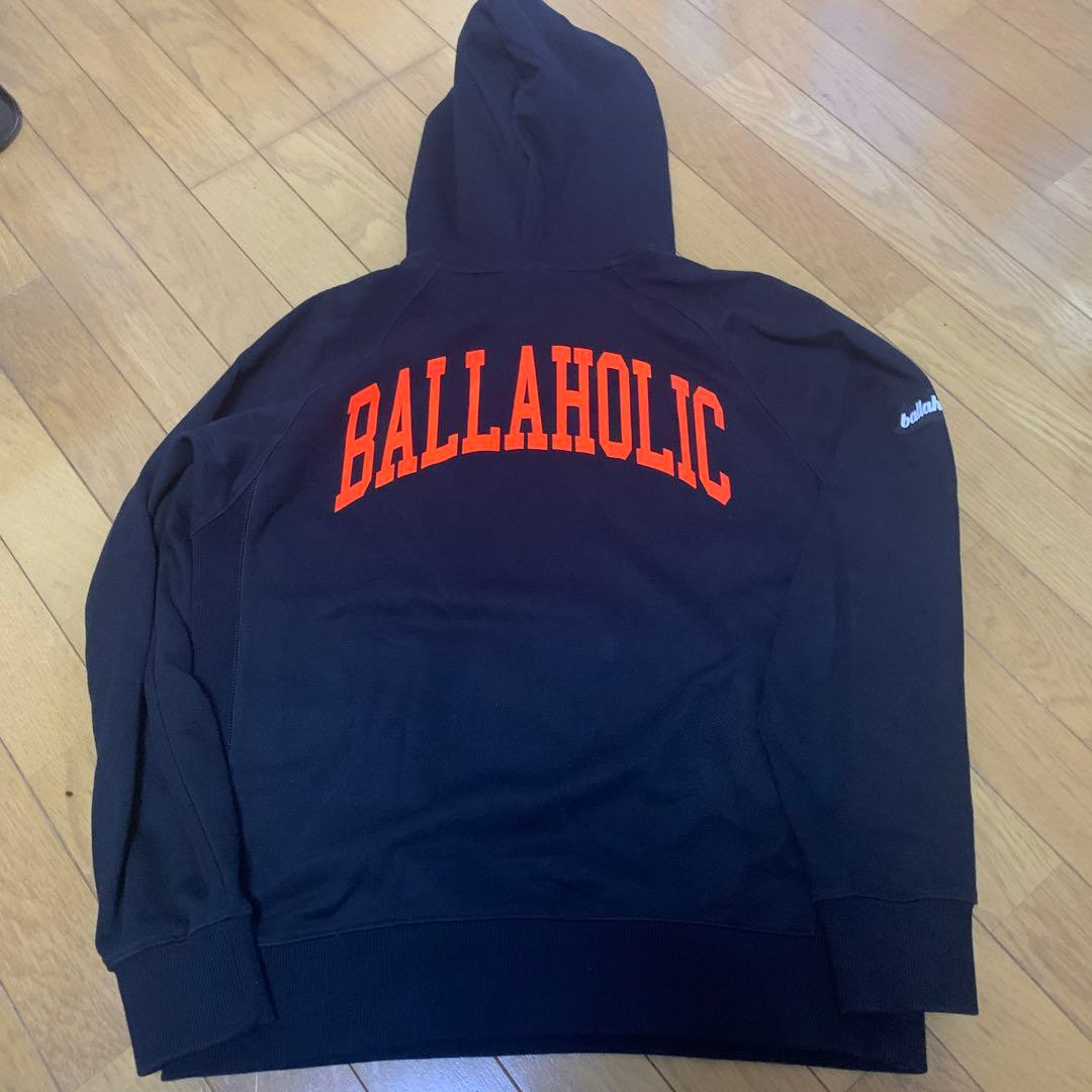 希少　ballaholic パーカーM クリスマス限定カラー