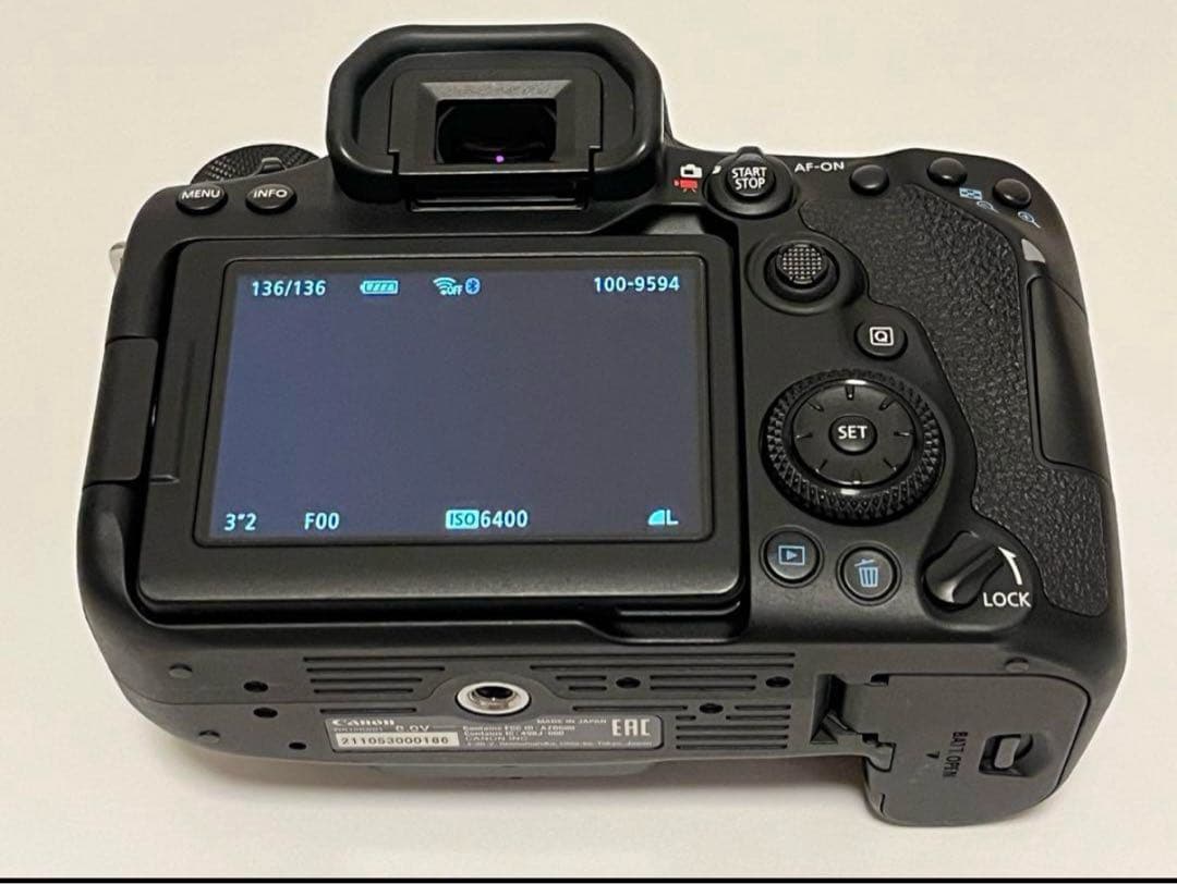 さ*わ様 【期間限定値下げ中】Canon EOS 90D 本体