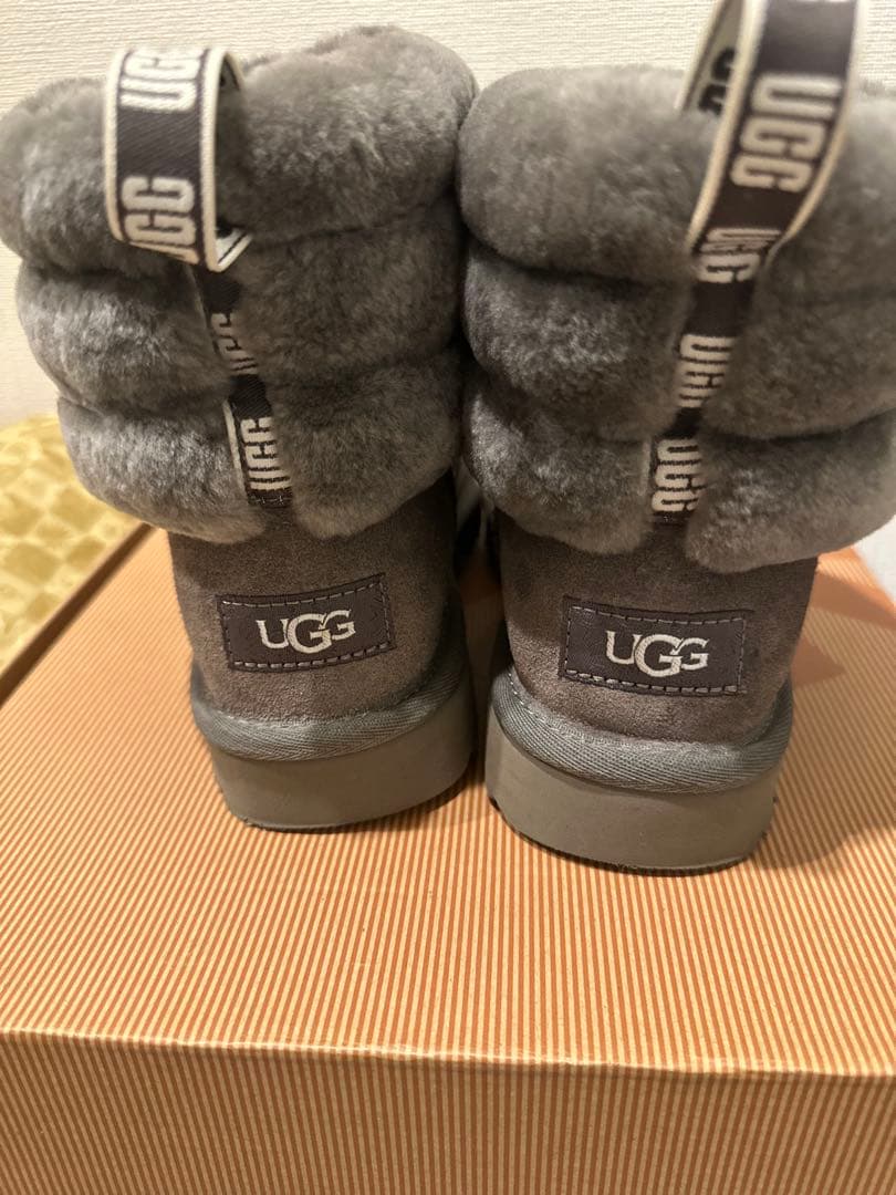 【美品】UGG グレー ムートンブーツ【最終値下げ】