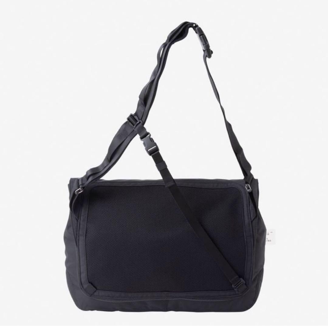 ザノースフェイス サターンメッセンジャー バッグ